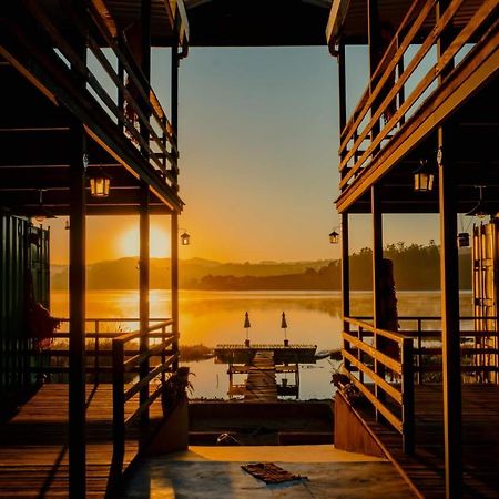 Villa Container Lodge Capitólio Zewnętrze zdjęcie